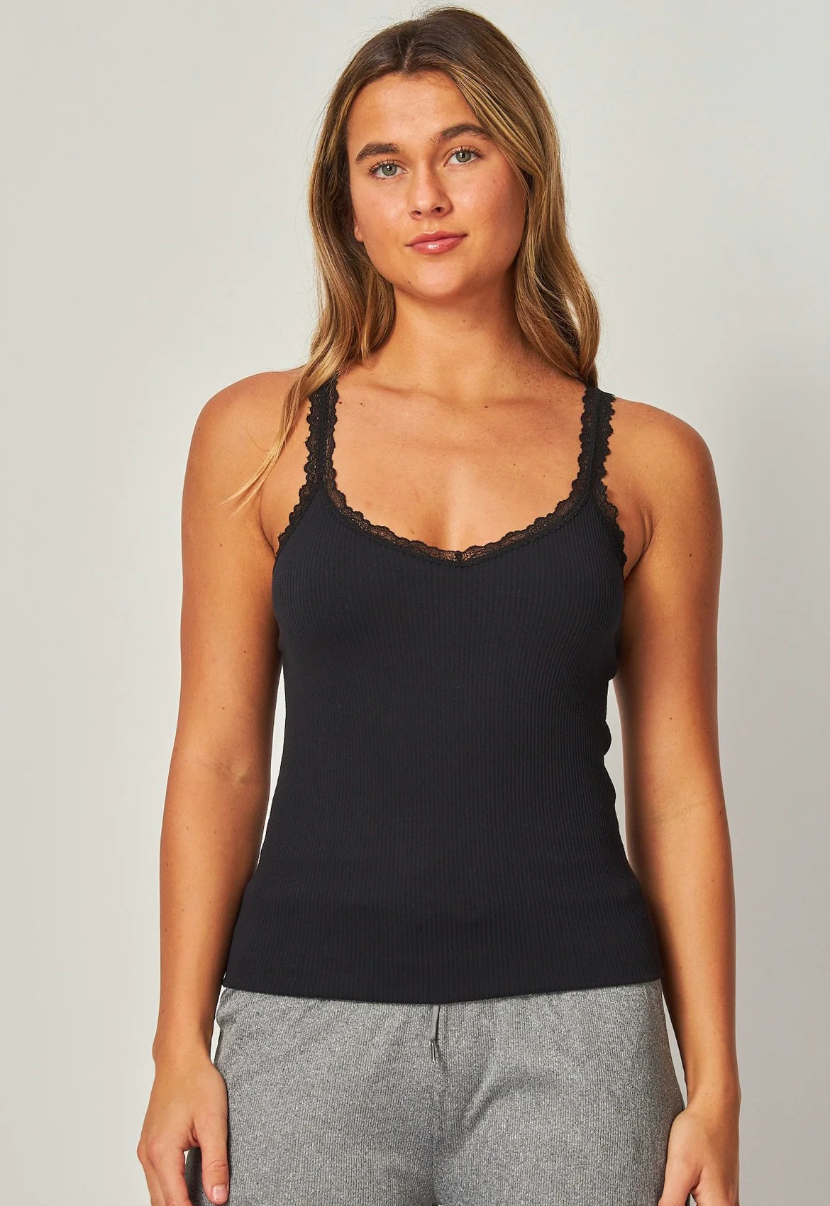 Stretchy Ribbed Seamless Lace Trim Tank Top