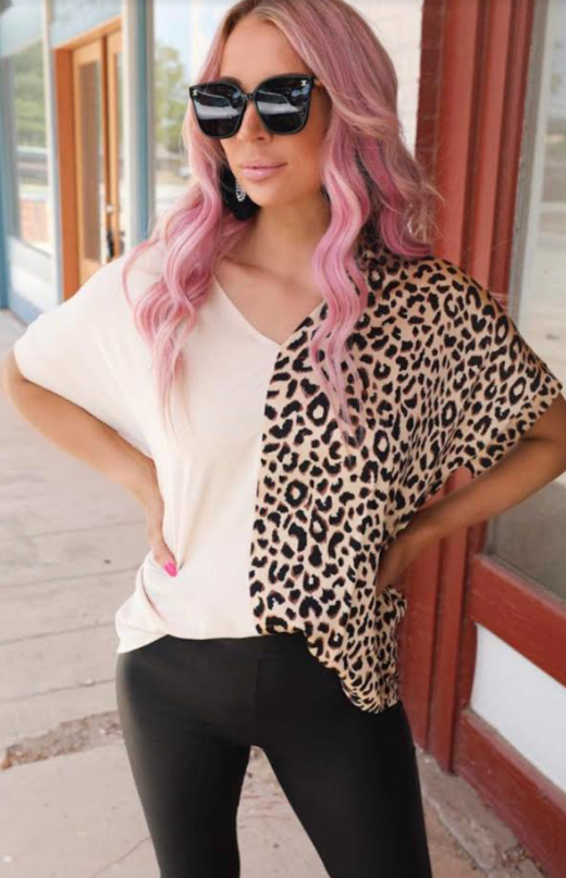 Ivory/Fuchsia Contrast Leopard Color Block Elegant Shirt